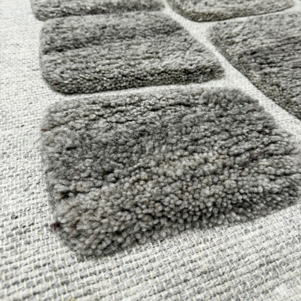 PHRG0046 سجادة بيترا النيوزيلندية المصنوعة يدويًا من الصوف - رمادي عضوي | 200×300 سم