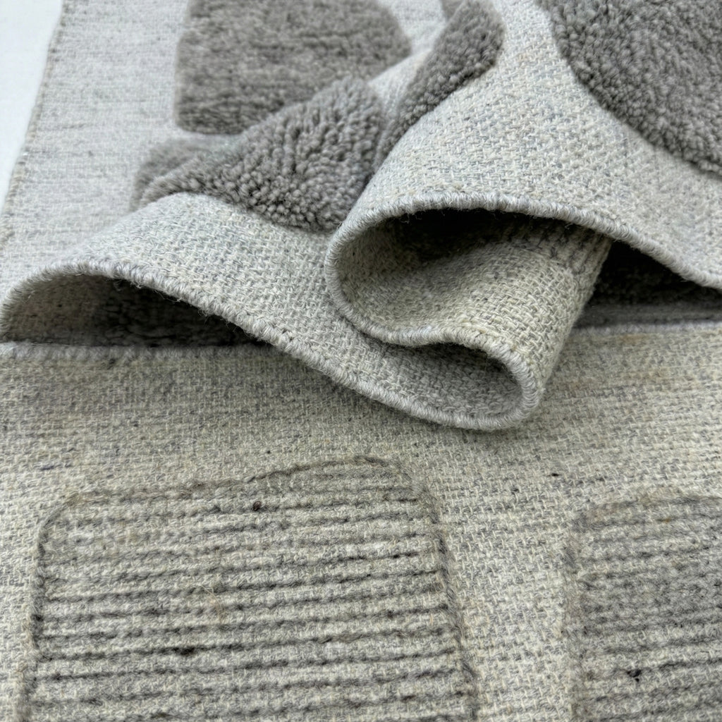 PHRG0046 سجادة بيترا النيوزيلندية المصنوعة يدويًا من الصوف - رمادي عضوي | 180×230 سم