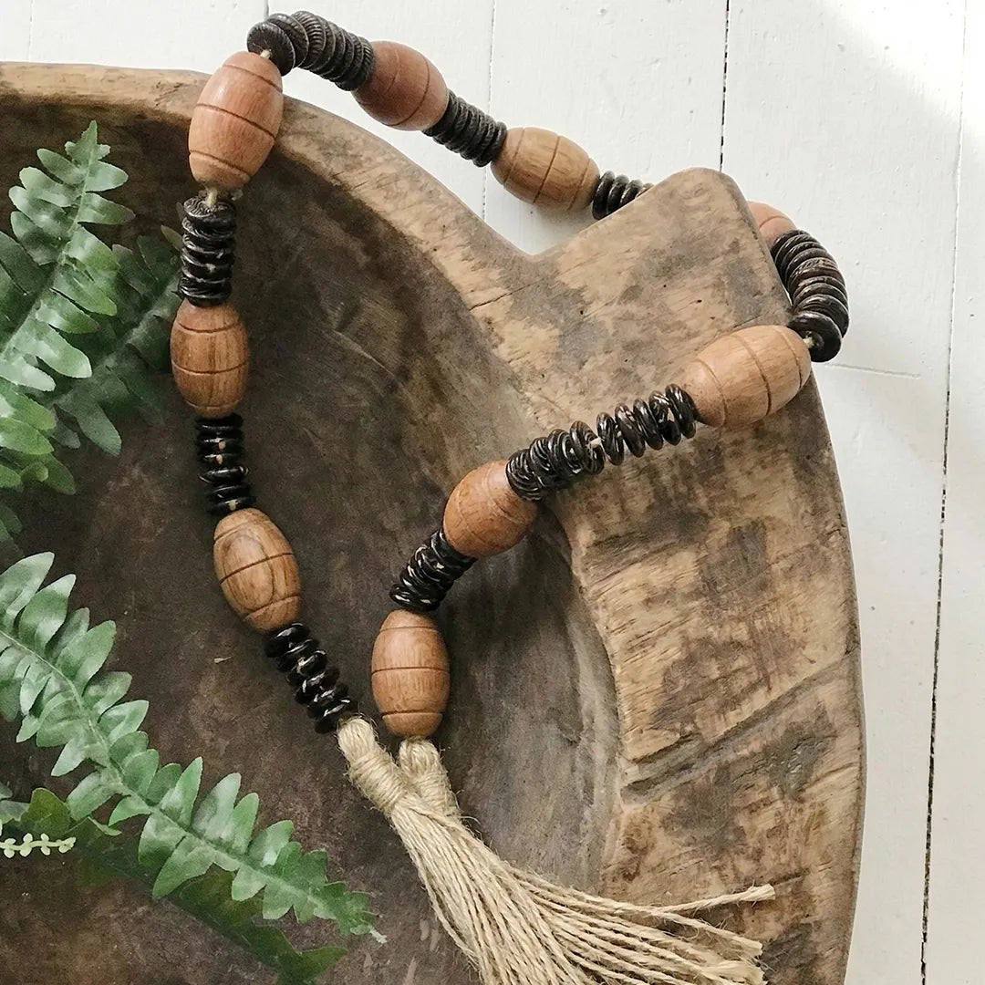 RI25-NG20 Luhpar Decorative Wooden Bead Garland with Tassels