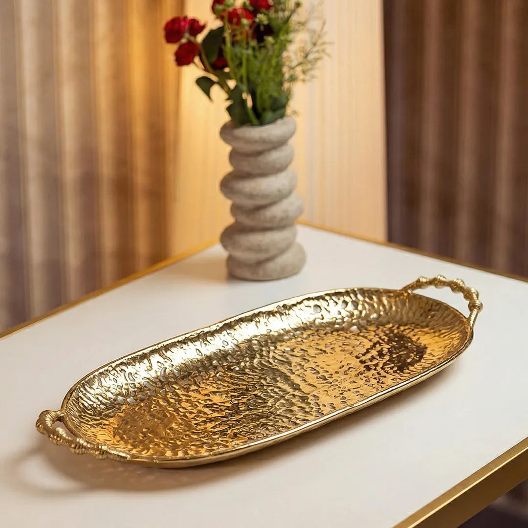58-5 Luhpar Hammered Gold Oval Metal Tray (Small / Medium)