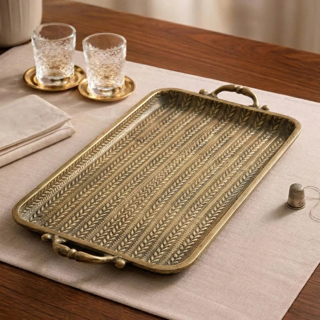 58-6 Luhpar Hammered Gold Rectangular Metal Tray (Small / Medium)