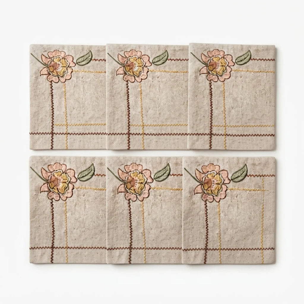 Artisanal Floral Embroidered Placemats – Set of 6, 45 × 30 cm