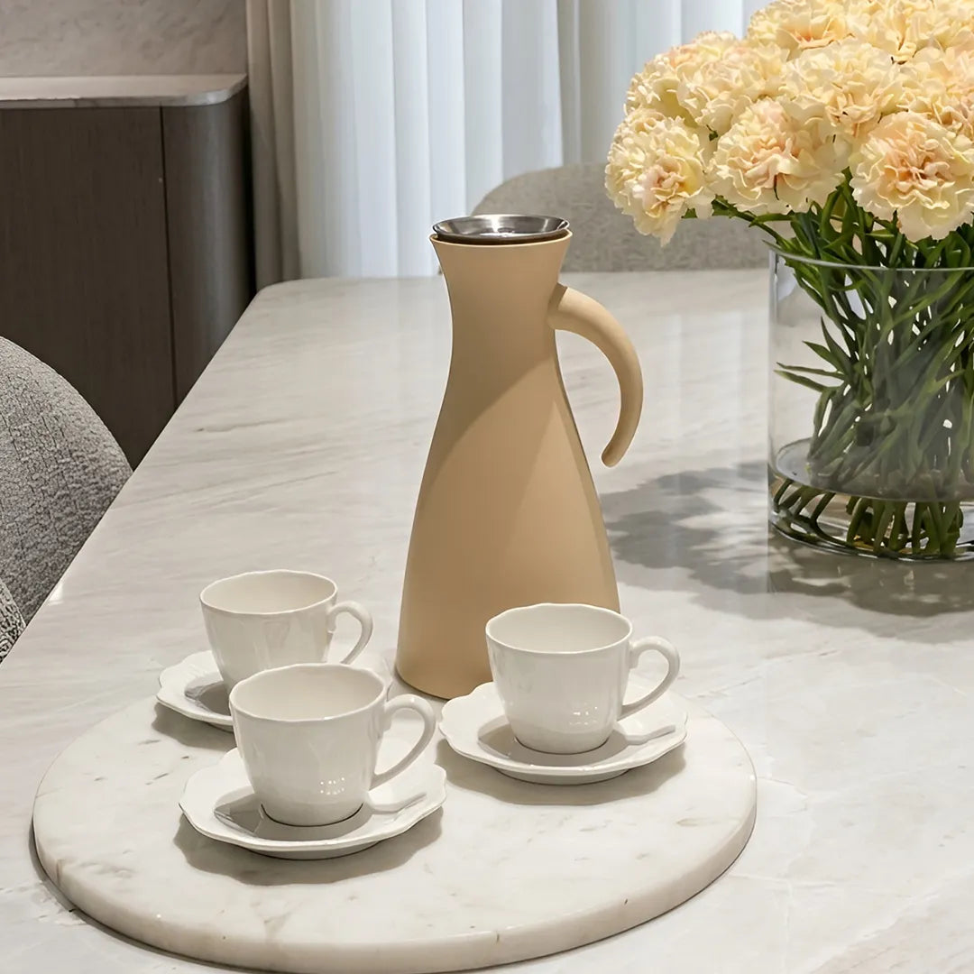 502849 Eva Solo Sculptural Vacuum Jug – Golden Sand, 1.0 Litre