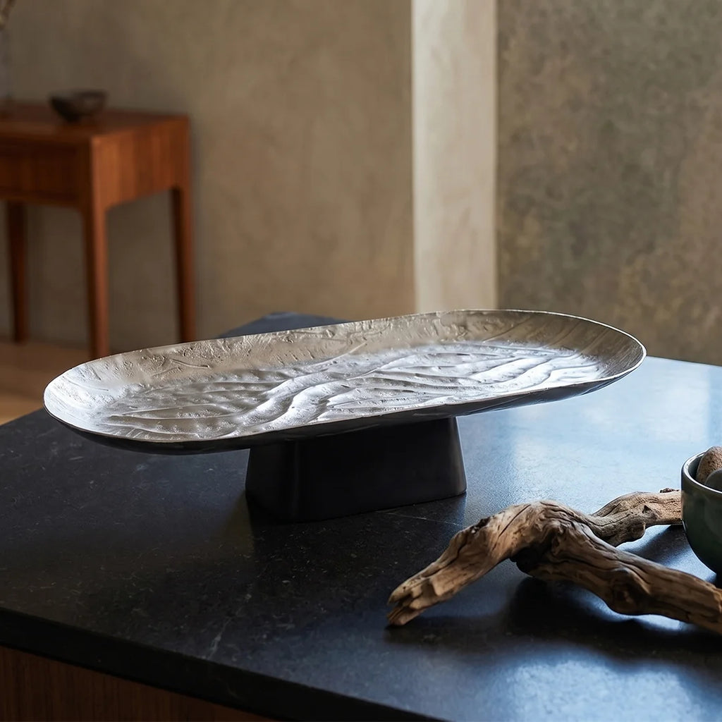 74894-A Luhpar Wave Textured Aluminum Oval Pedestal Dish (Small)