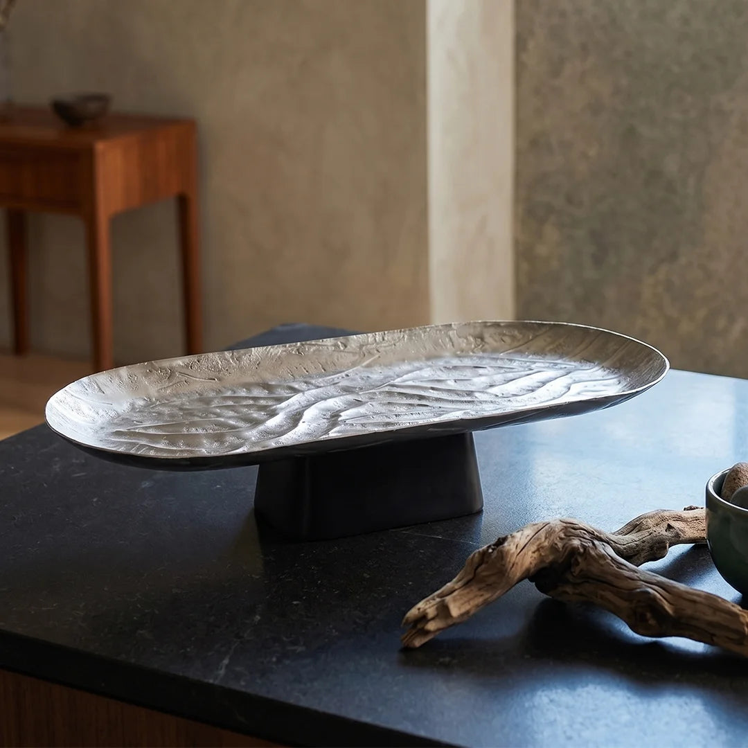 74894-A Luhpar Wave Textured Aluminum Oval Pedestal Dish (Small)