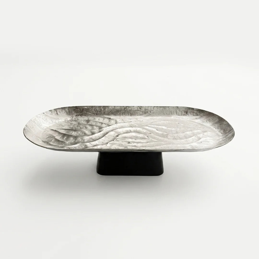 74894-A Luhpar Wave Textured Aluminum Oval Pedestal Dish (Small)