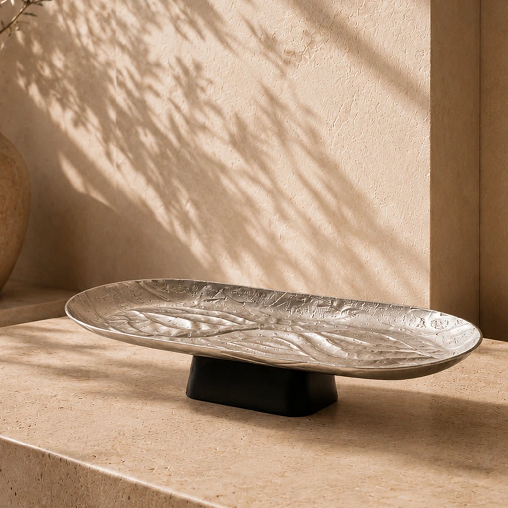 74894-B Luhpar Wave Textured Aluminum Oval Pedestal Dish (Large)