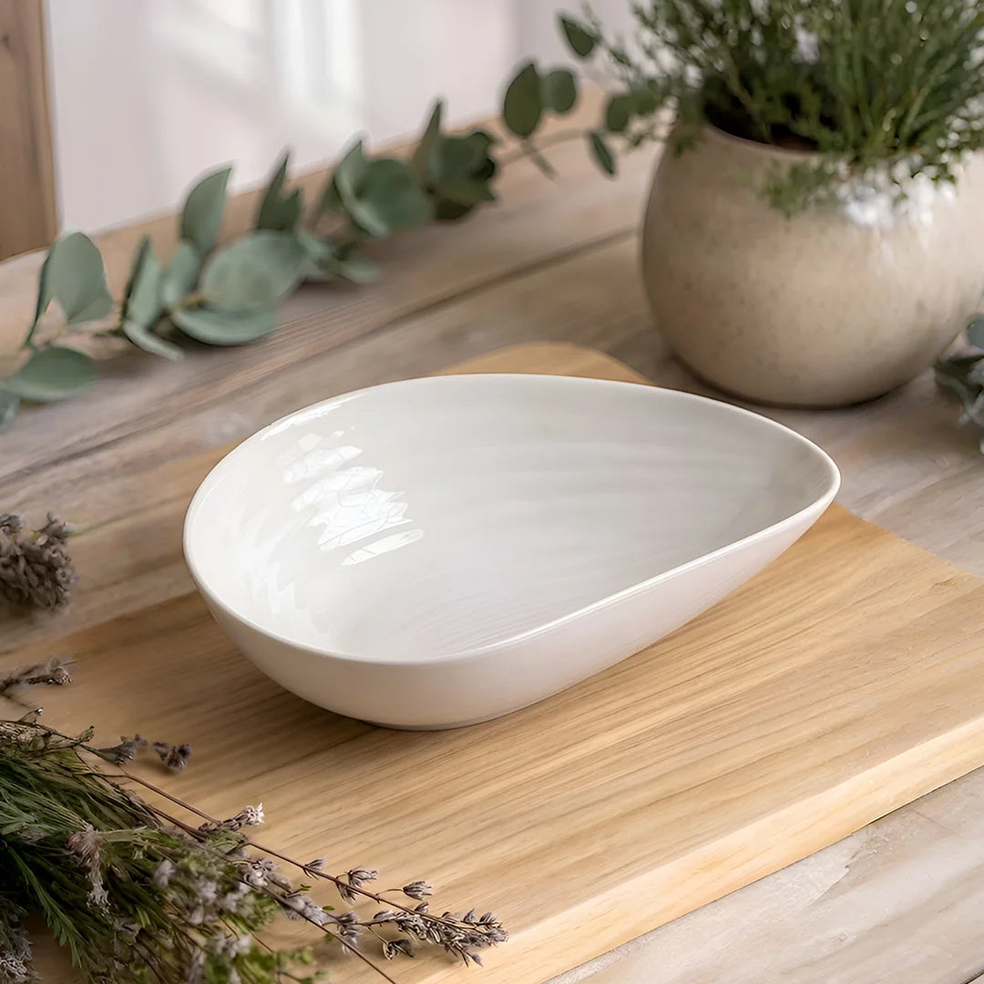 A4609 – Horeca Oval Bowl White 11.75