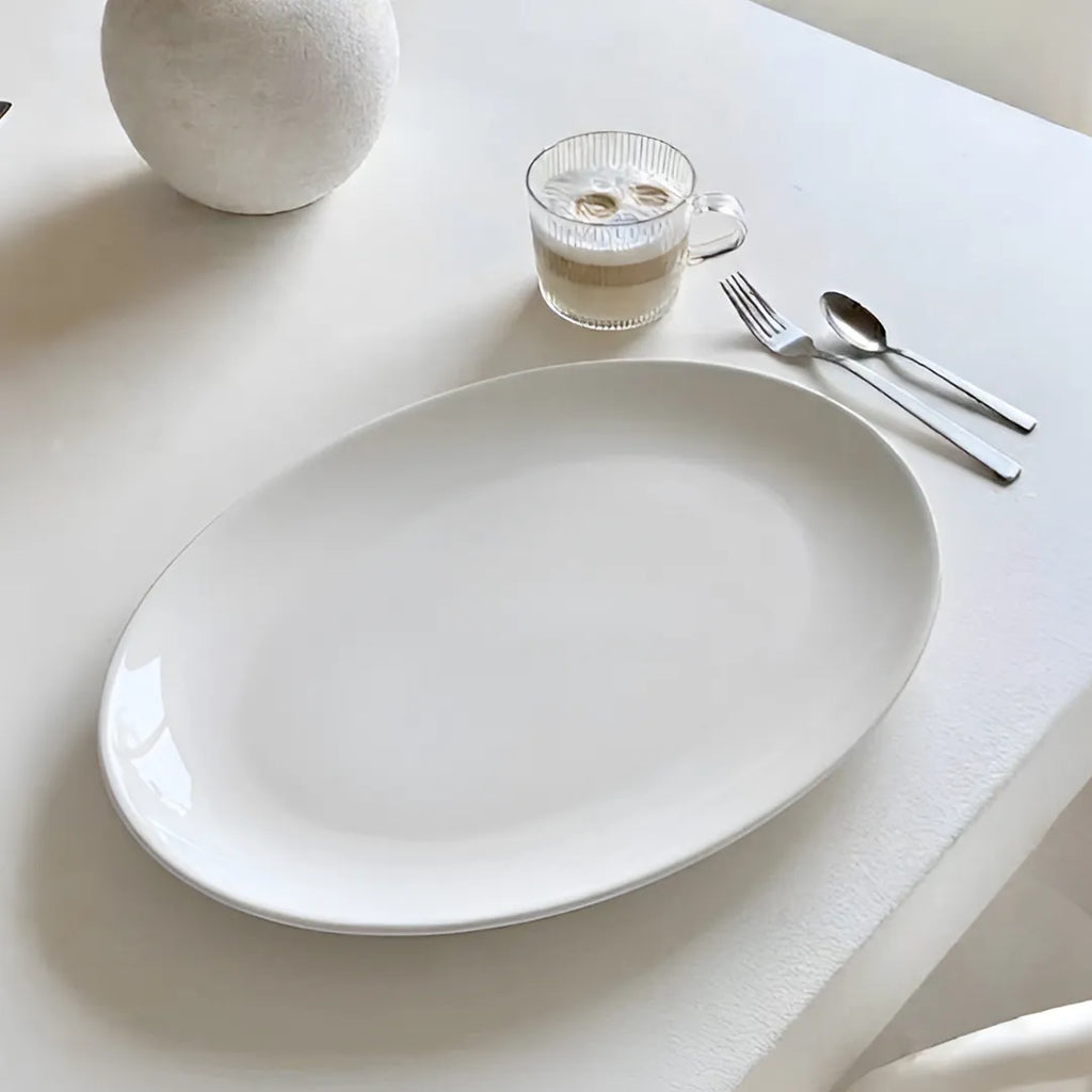 A8033 – Horeca Oval Plate White 18"