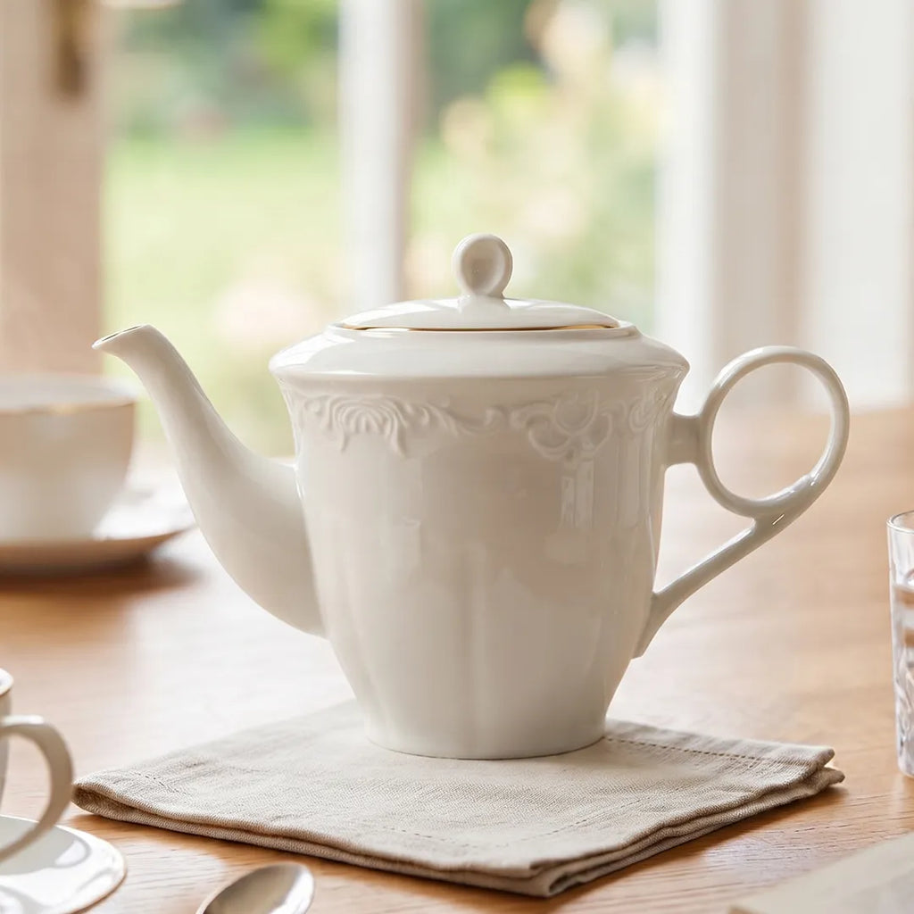 HO-012 Imperia Porcelain Teapot with Lid – 6"