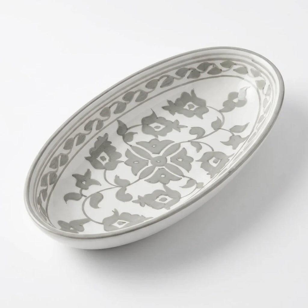 P-B 31 Selene Botanical Motif Oval Serving Plate – 31 cm
