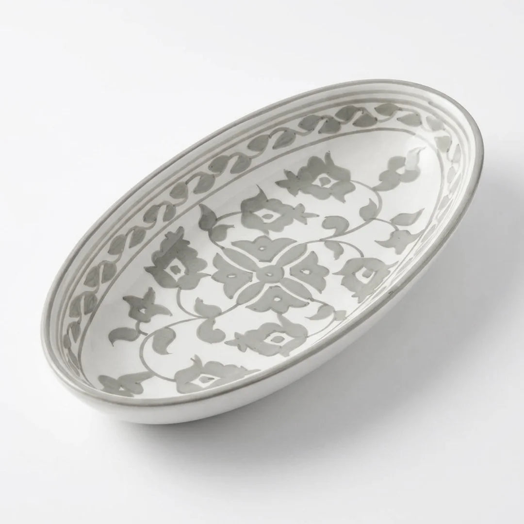 P-B 31 Selene Botanical Motif Oval Serving Plate – 31 cm