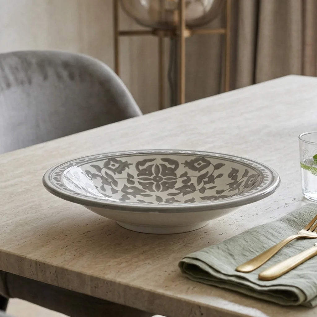 P-B 33 Selene Botanical Motif Footed Serving Platter – 33 cm