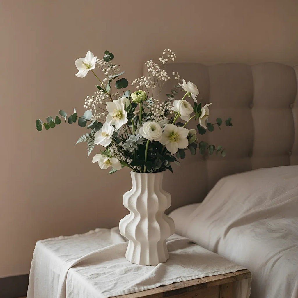 SD631 Ceramic Flower Vase Textured Sculptural Decorative Vase 27 cm