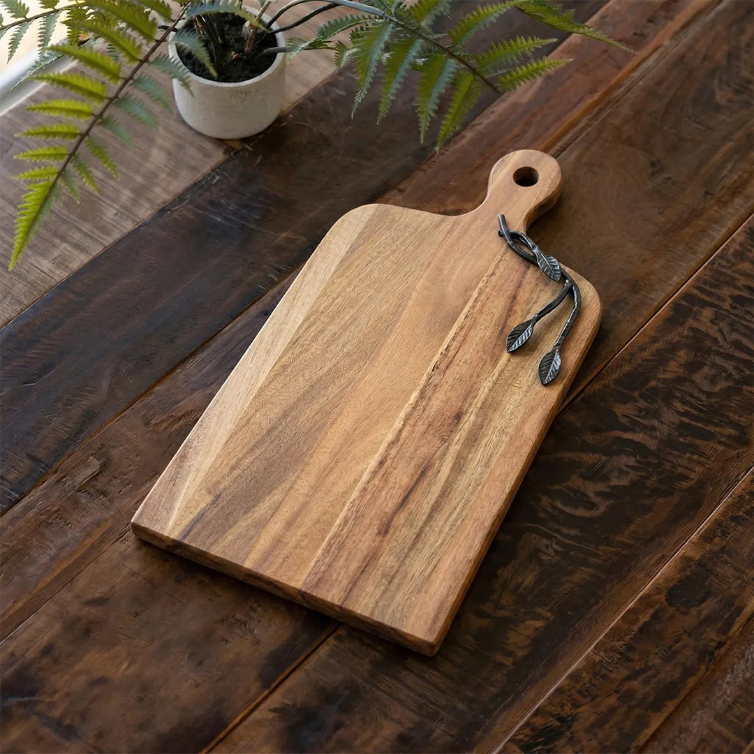 T25B6156-XBY Luhpar Wooden Serving Board with Leaf Detail Handle 45 cm