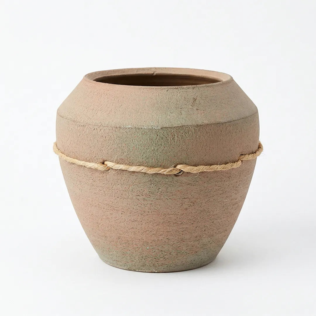 VT25A2137 Terracotta Vase Wide Bowl Style with Rope Detail 18 cm