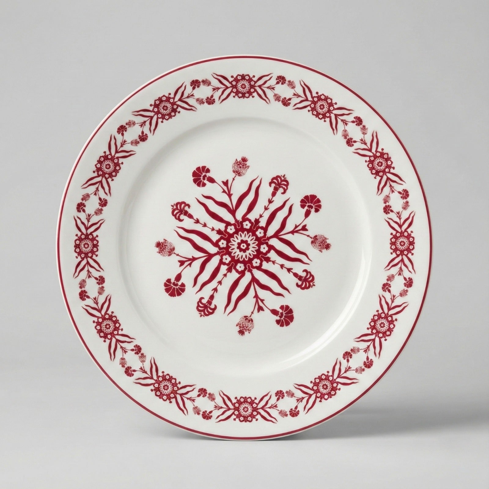 EM-004 Dinner Plate 10.5" Burgundy Rim