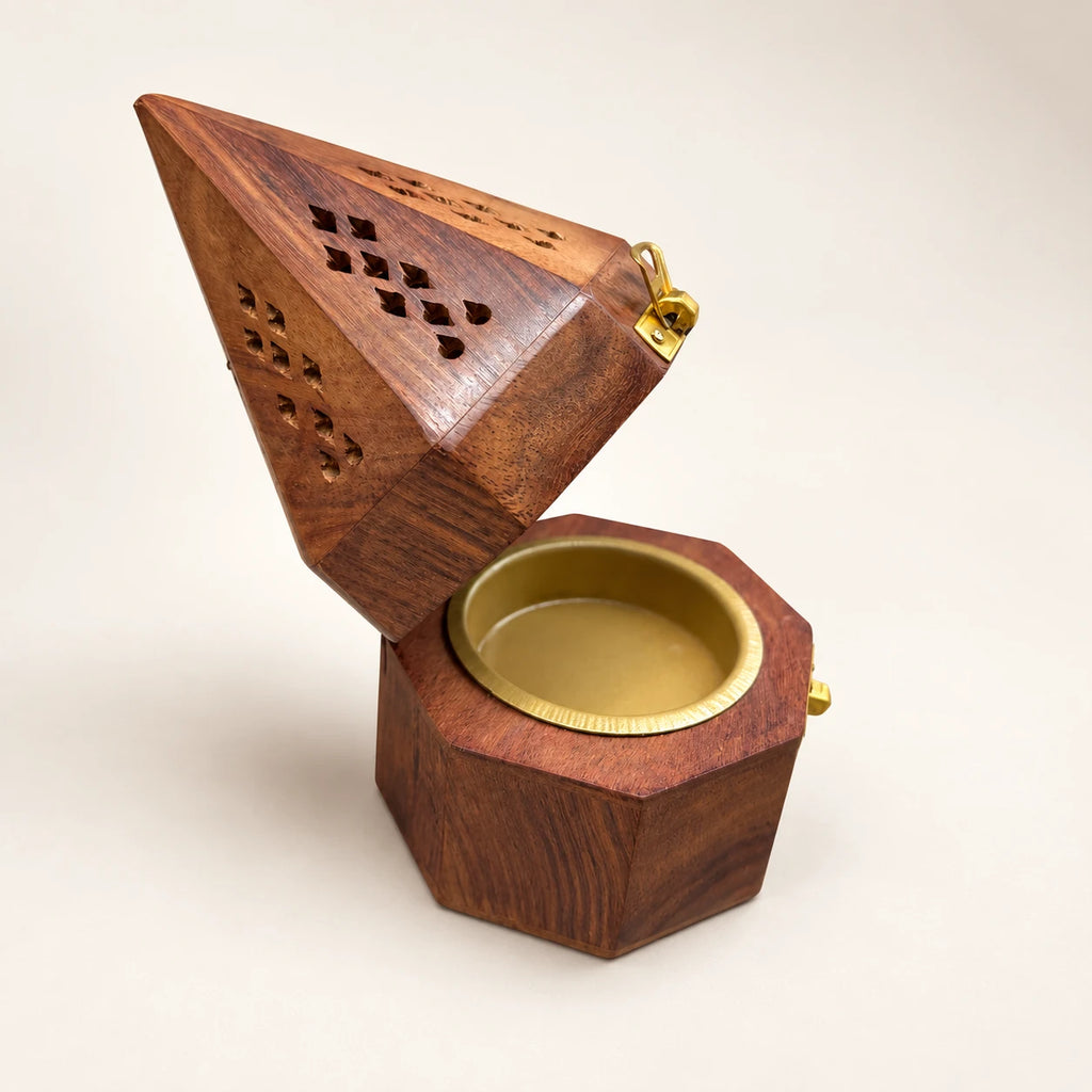 Octagonal wooden incense burner WLDJ-7153-N/L, 17 cm – open view