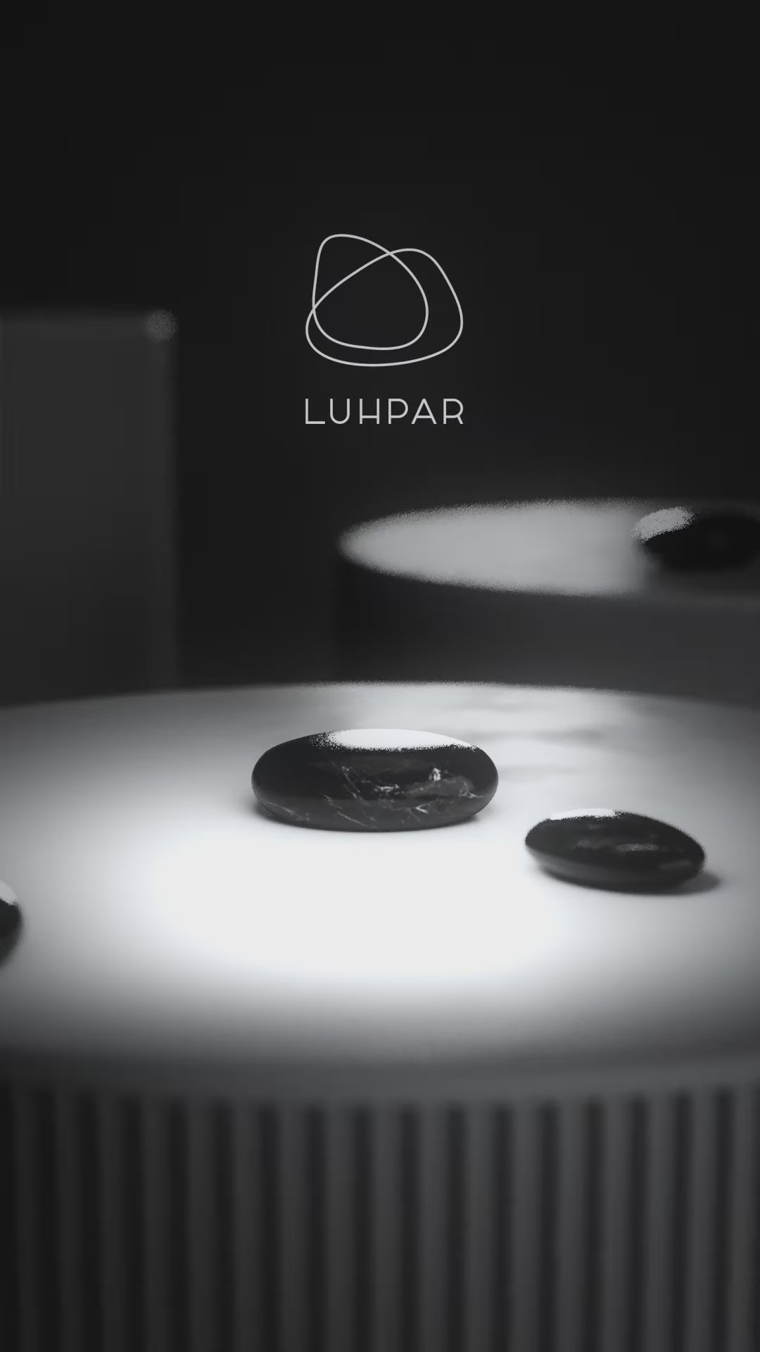 Lumora Flask