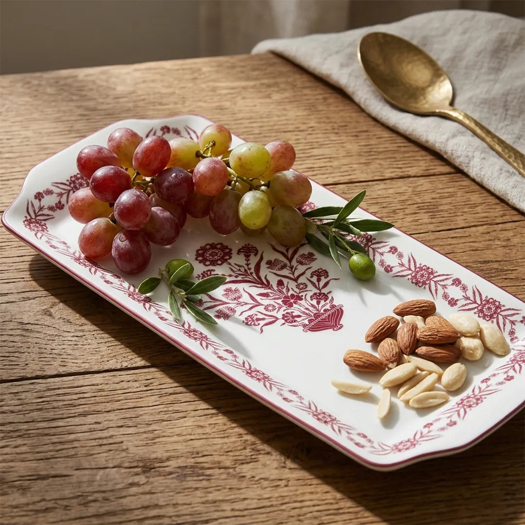 EM-002 Scarlet Whisper Rectangular Serving Tray 36 cm – Burgundy Rim